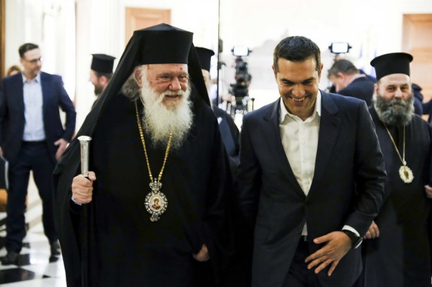 Διχασμένη η Ιεραρχία για το... προσύμφωνο, αντιδρούν οι κληρικοί