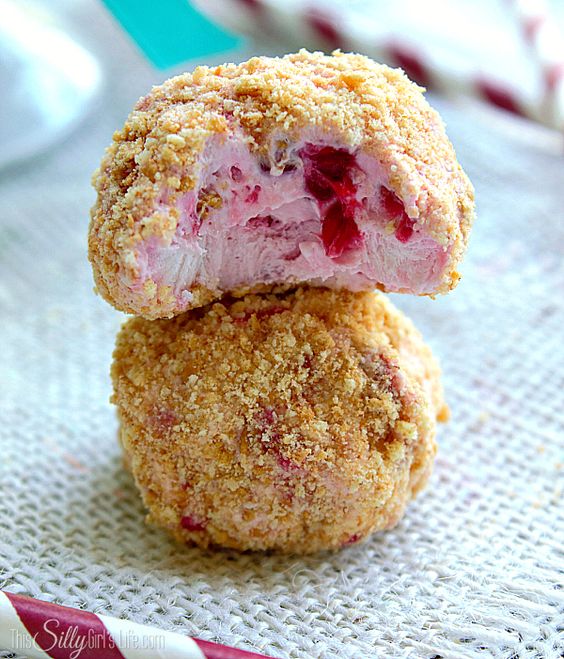 No Bake Raspberry Cheesecake Bites, so cute and easy, and are sure to curb your cheesecake craving in a jif!