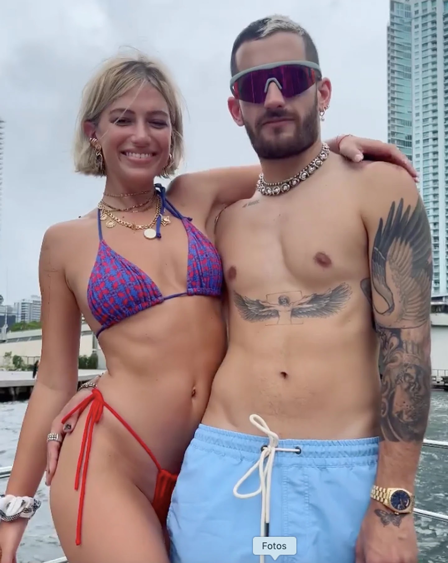 Stefi Roitman celebró su cumpleaños en microbikini taparrabos desde un yate en Miami