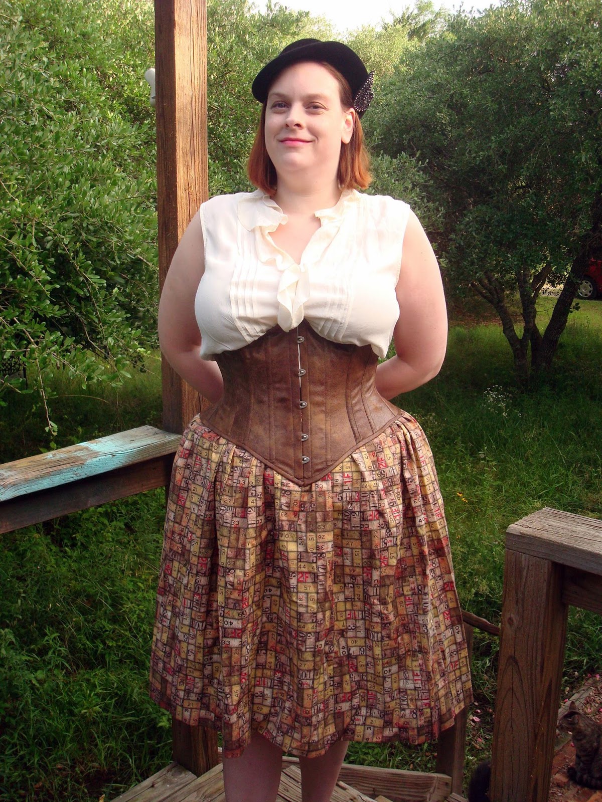 Steam Ingenious: Corset Pattern Review: Laughing Moon 113