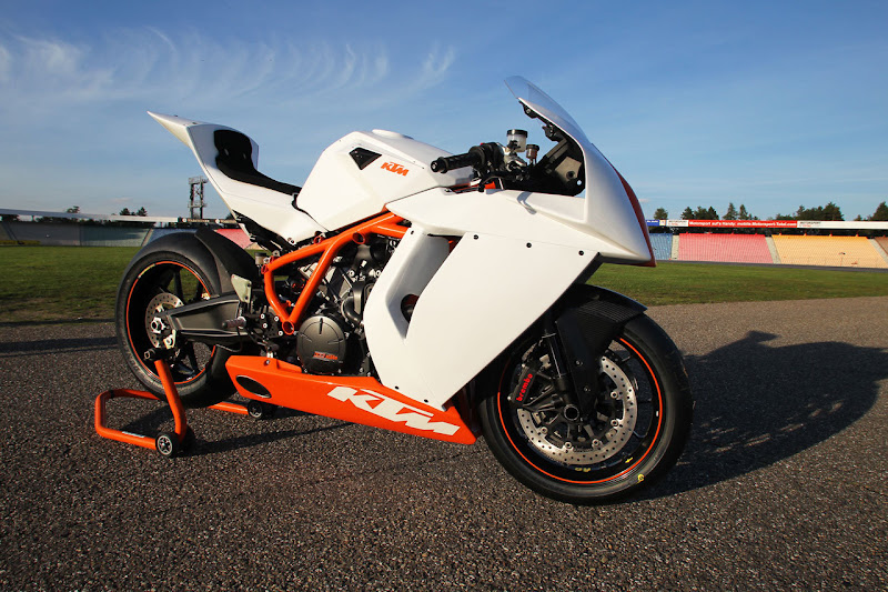 2011 KTM 1198 RC8 R Track