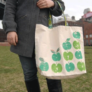 apple-tote