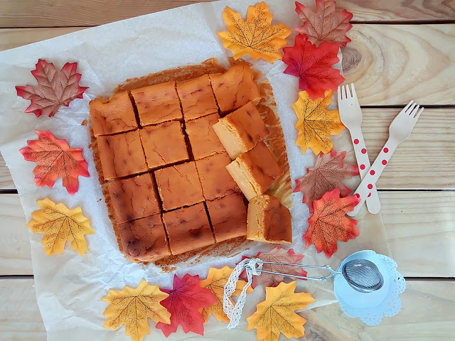 Brownie de boniato (o batata) asado y chocolate blanco Camote, papa dulce, blondie, postre, desayuno, merienda, horno, recetas fáciles, sencillas, de otoño, con horno. Cuca