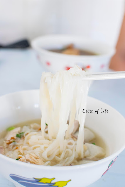 3 Kingdoms Koay Teow Thng and Duck Mee Sua 三国粿條汤，鸭腿面线 @ Sungai Ara, Penang