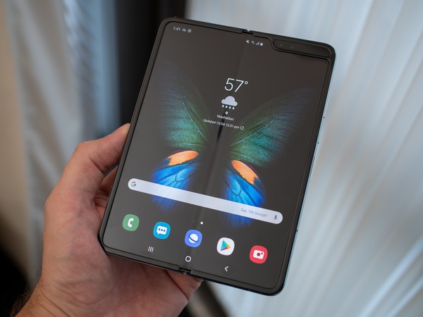 Samsung Galaxy Fold 2 May Come With a 256GB Storage Base Model, Galaxy Z Flip 5G Model Expected