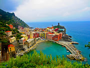 Cinque Terre, Italy The Colourful place (italy cinque terre )