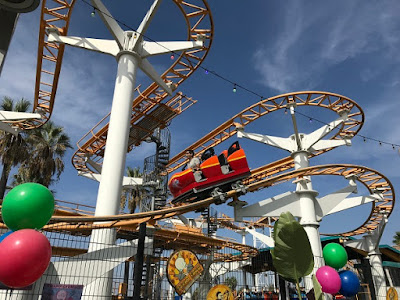 Knott's Berry Farm roller coaster