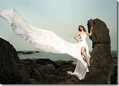 hot_actresses_on_CCL_2012_calender-2