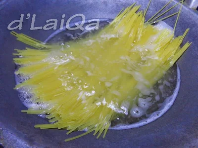 rebus spaghetti