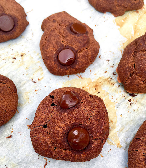 Super Easy Gluten Free and Vegan Brownie Cookies