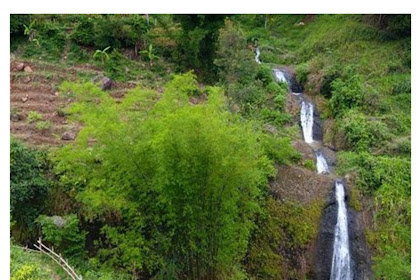 Air Terjun Kali Anjlok Ngetos Nganjuk