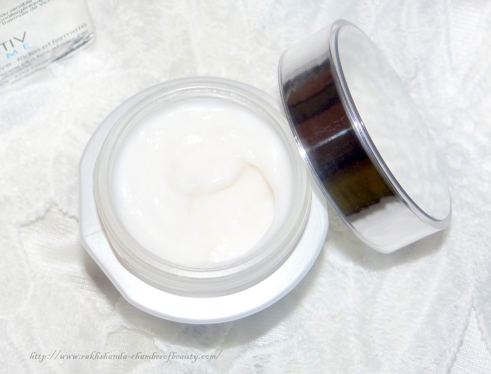 Vichy LiftActive Supreme Anti-aging creme- Detailed Review & Price, Chamber of Beauty, Indian Beauty blogger