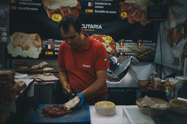 バイシャ市場（Mercado da Baixa）