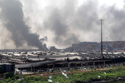 Foto Ledakan Besar di Tianjin China