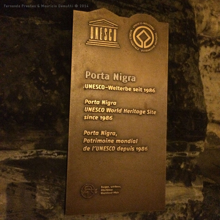 porta nigra sign