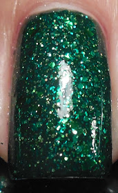 Pahlish Stroke Of Luck over Essence Walk On The Wild Side