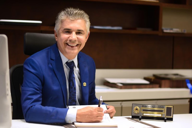 Prefeitura de Lima Campos antecipará a última parcela do terço de férias e do 13º salário de servidores públicos municipais.