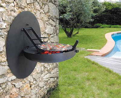 Asador de carnes en la pared