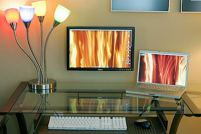 Cool Computer Workstations Seen On www.coolpicturegallery.net