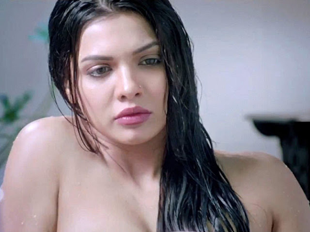 Sara Loren (Mona Lizza) HD Wallpapers Free Download