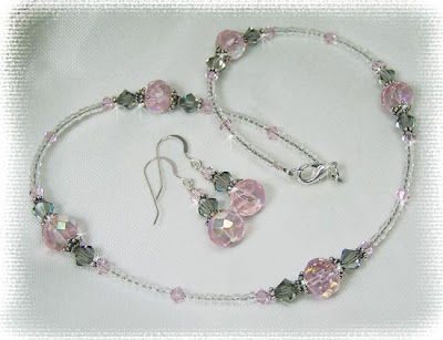 Funky Fashion Necklaces on Bracelets Funky Necklaces And Trendy Earrings Are Loved By Every