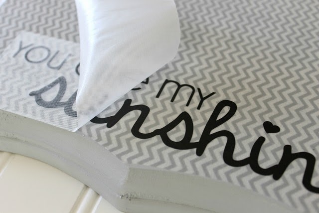 applying vinyl lettering #SilhouetteCAMEO
