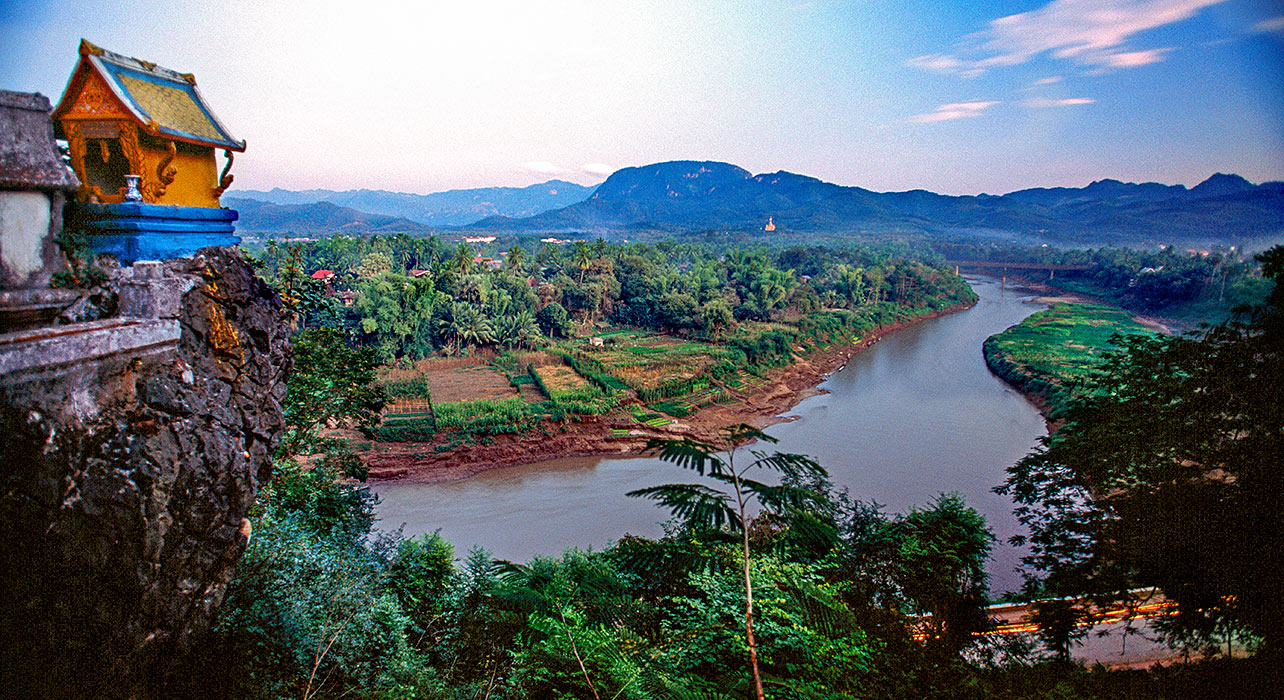 Tips Menggila Travelling Ke Laos: Sekilas Negara ...