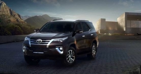 Harga Mobil  Toyota  Fortuner  Kudus Promo DP RIngan cicilan 