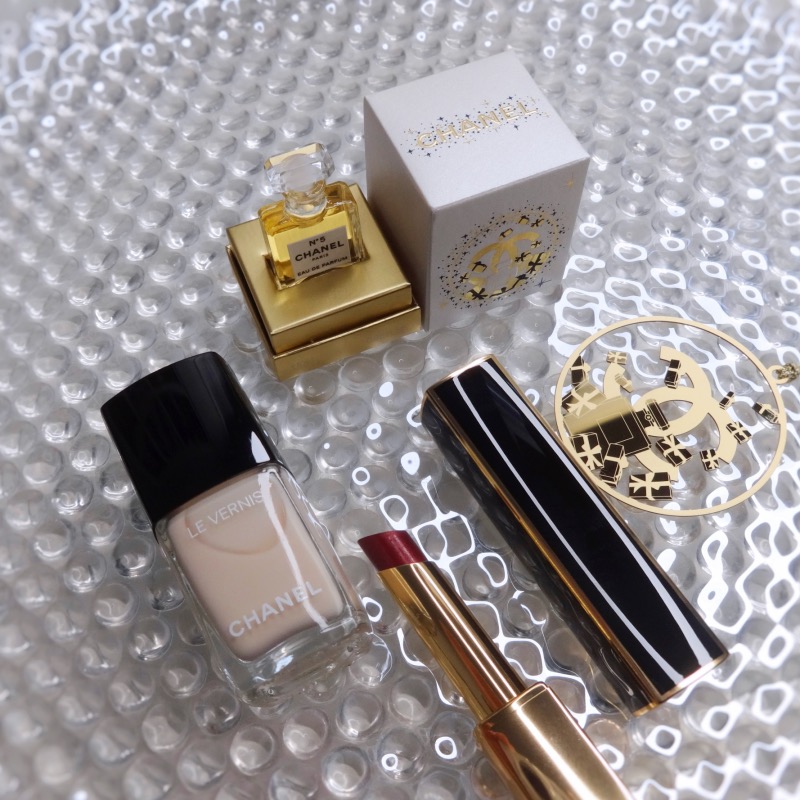 CHANEL Holiday 2023 Makeup Collection