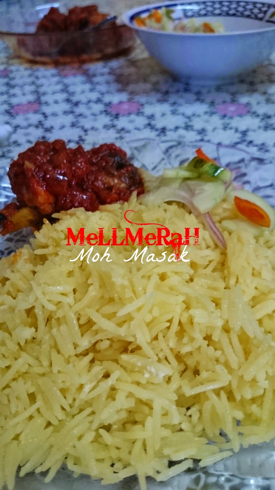 Moh Masak: NaSi MinYaK + AyaM MaSaK MeRaH