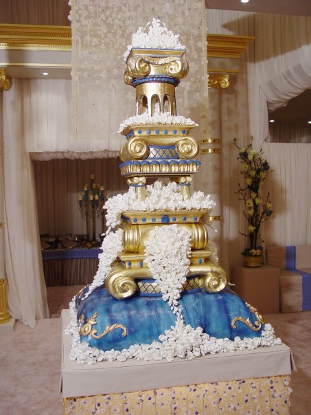 Royal wedding cakes in Kuwait
