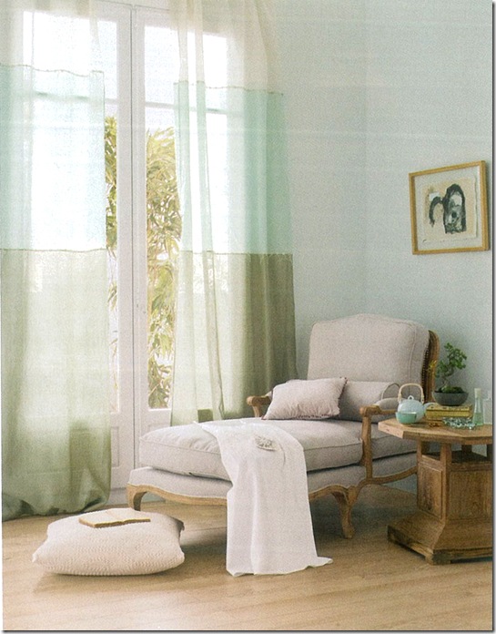 Casa de Valentina - via El mueble - cortina colorida em faixas