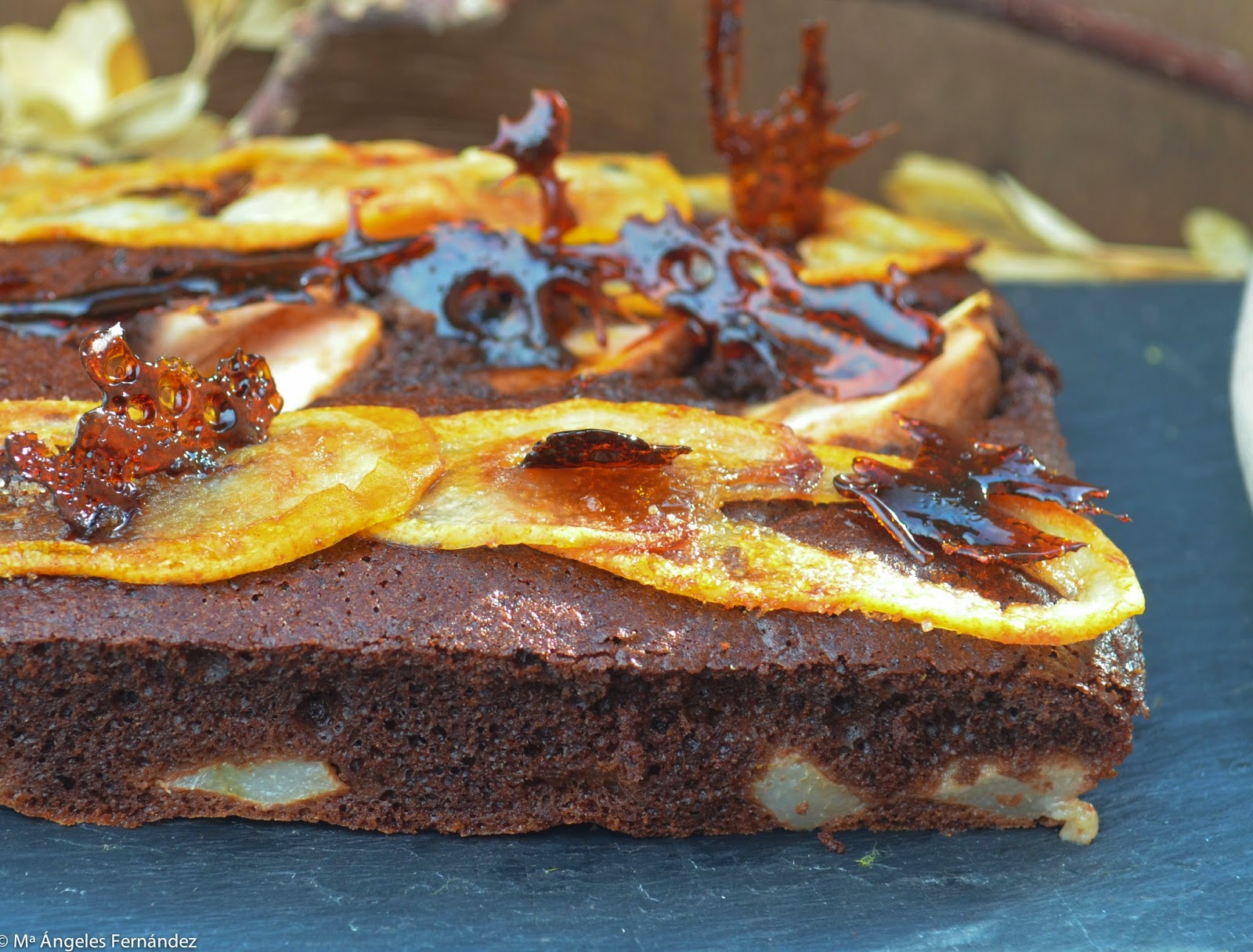 Pastel de peras con chocolate