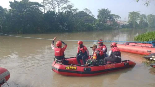 Sungai Brantas Memakan Korban Jiwa, Dandim Surabaya Selatan Utus Danramil