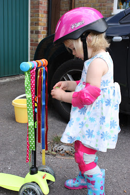 decorating a mini micro scooter