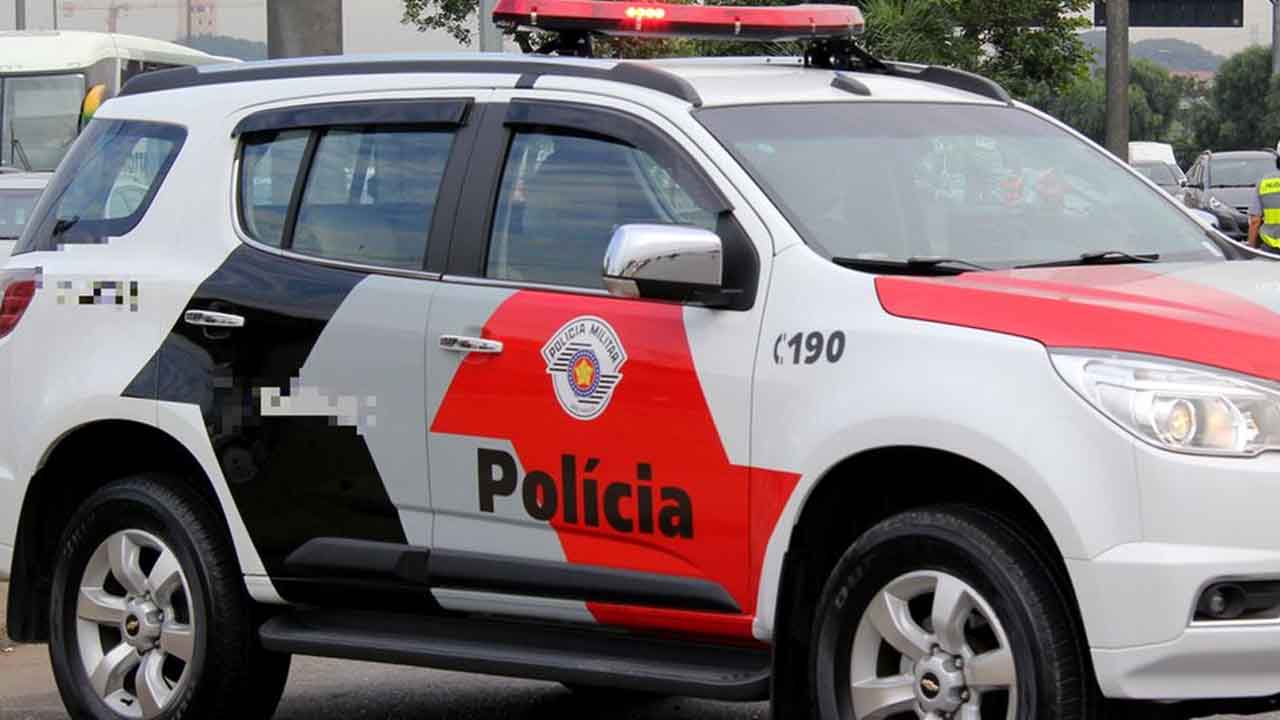 PM suspeito de espancar homem em São Manuel é afastado pela Polícia Militar, enquanto investigação avança