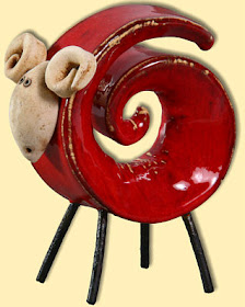 Zakręcony baran ceramiczny