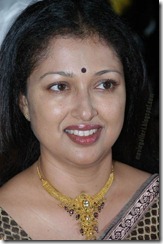 Gowthami_nice_photo