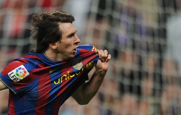 barcelona fc messi 2010. arcelona fc wallpaper 2010.