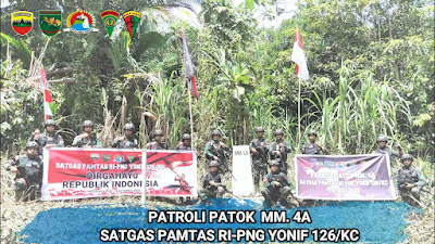 Semangat Perjuangan Amankan Batas NKRI, Dansatgas Yonif 126/KC Laksanakan Patroli Patok Di Perbatasan RI-PNG