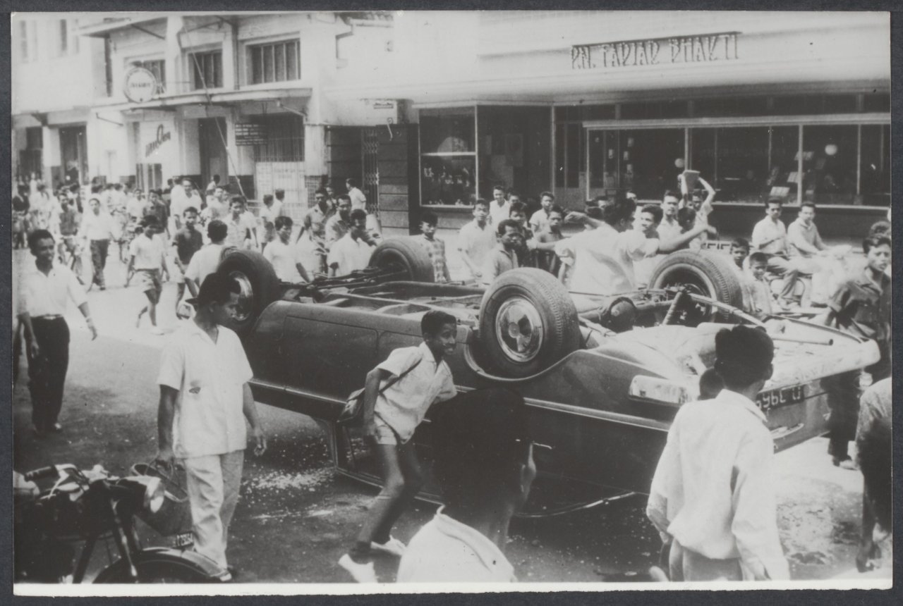 Indonesia Zaman Doeloe: Kerusuhan di pertengahan 1960-an 