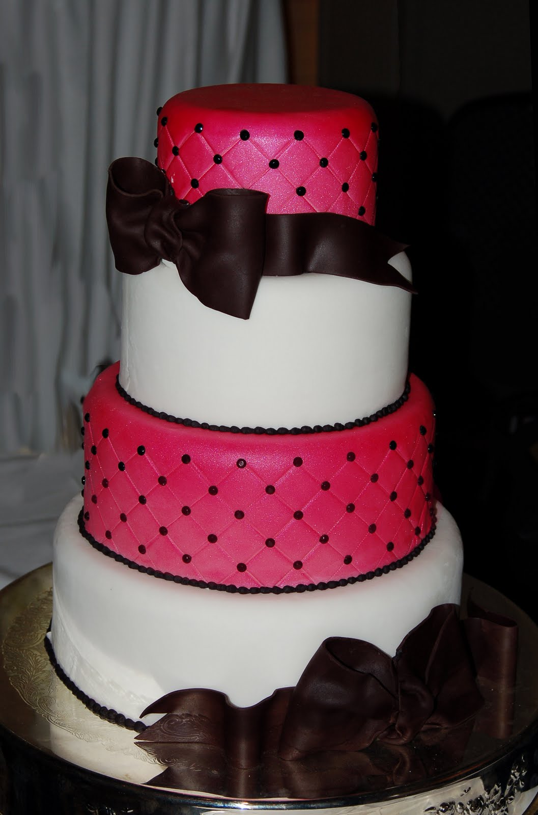 elegant wedding cakes 2011