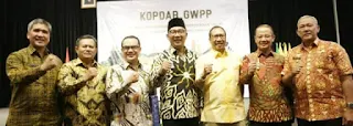 Emil Ingin Pimpinan Daerah Jalankan Pola Birokrasi Baru yang Dinamis Emil Ingin Pimpinan Daerah Jalankan Pola Birokrasi Baru yang Dinamis