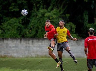 Geninho comanda treino no Vitória e mantém formação com três zagueiros