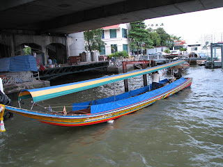 Long Tail Boat