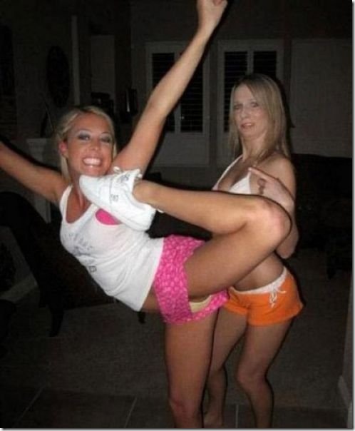 flexible-hot-girls-splits-8