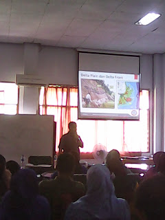 Bhaskara Adji (Ketua FGMI) Course Petroleum Geology SM-IAGI UNG