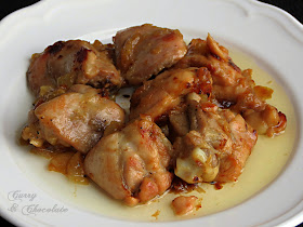 Pollo encebollado – Onion and garlic chicken