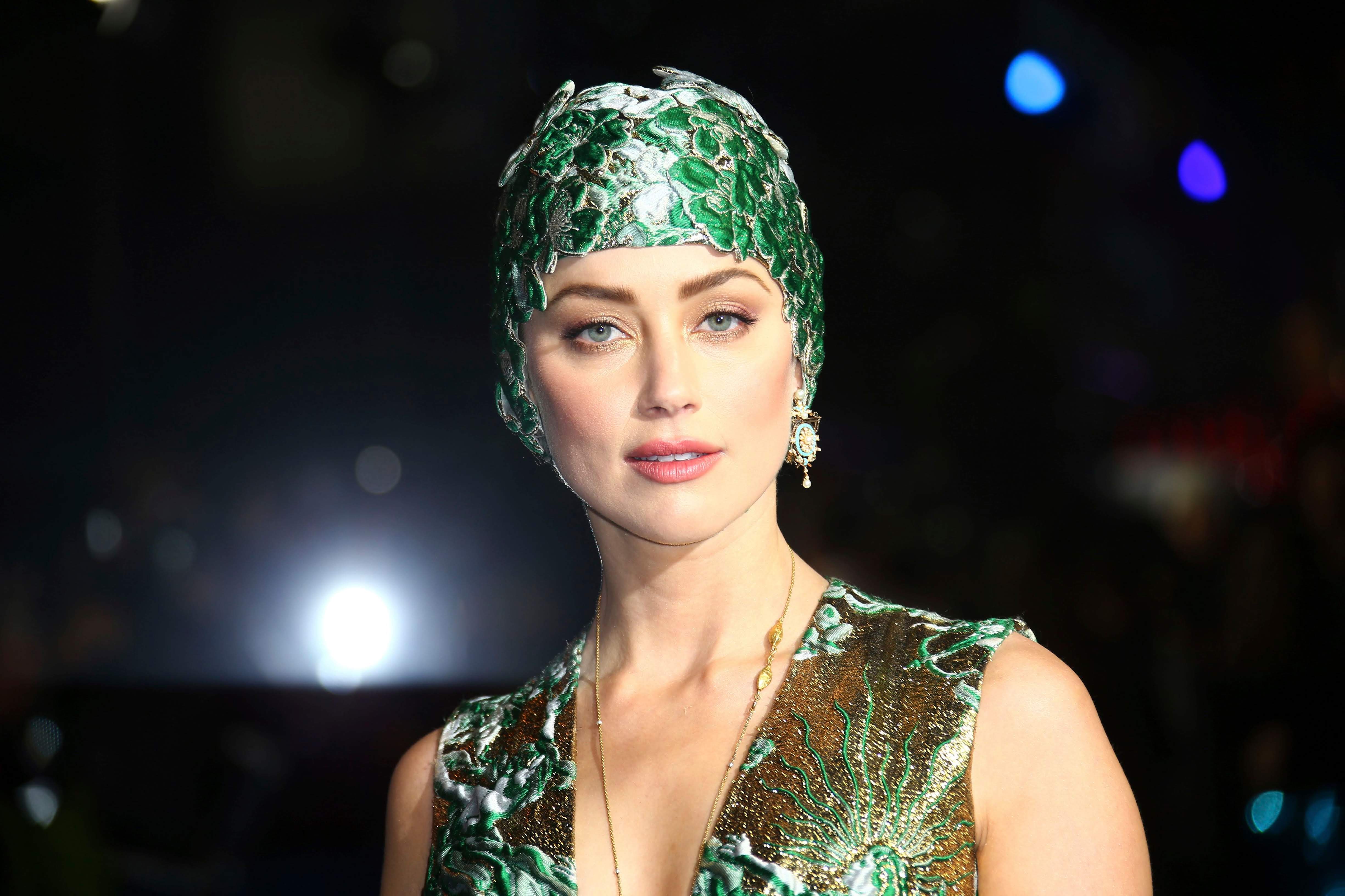 Amber Heard At The World Premiere Of Aquaman コミックヒーロー映画として存分に面白い出来栄えが ついに明らかになった アクアマン のワールド プレミアのアンバー ハード B Side Of Cia