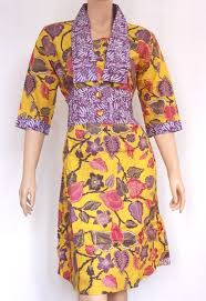 Baju batik lengan pendek wanita